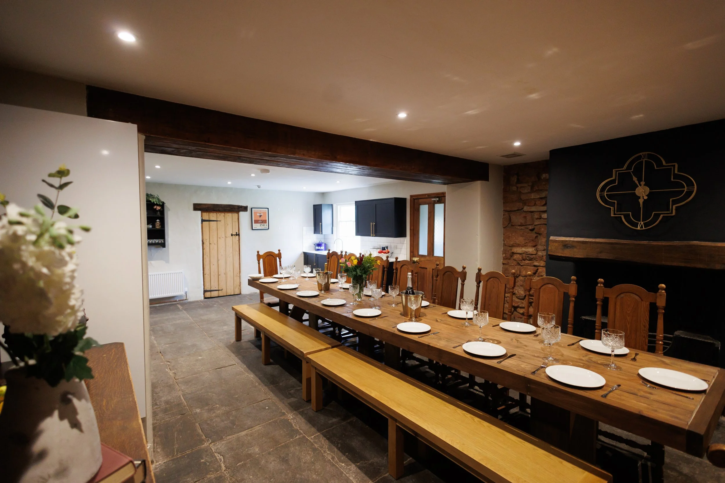 Harcombe House