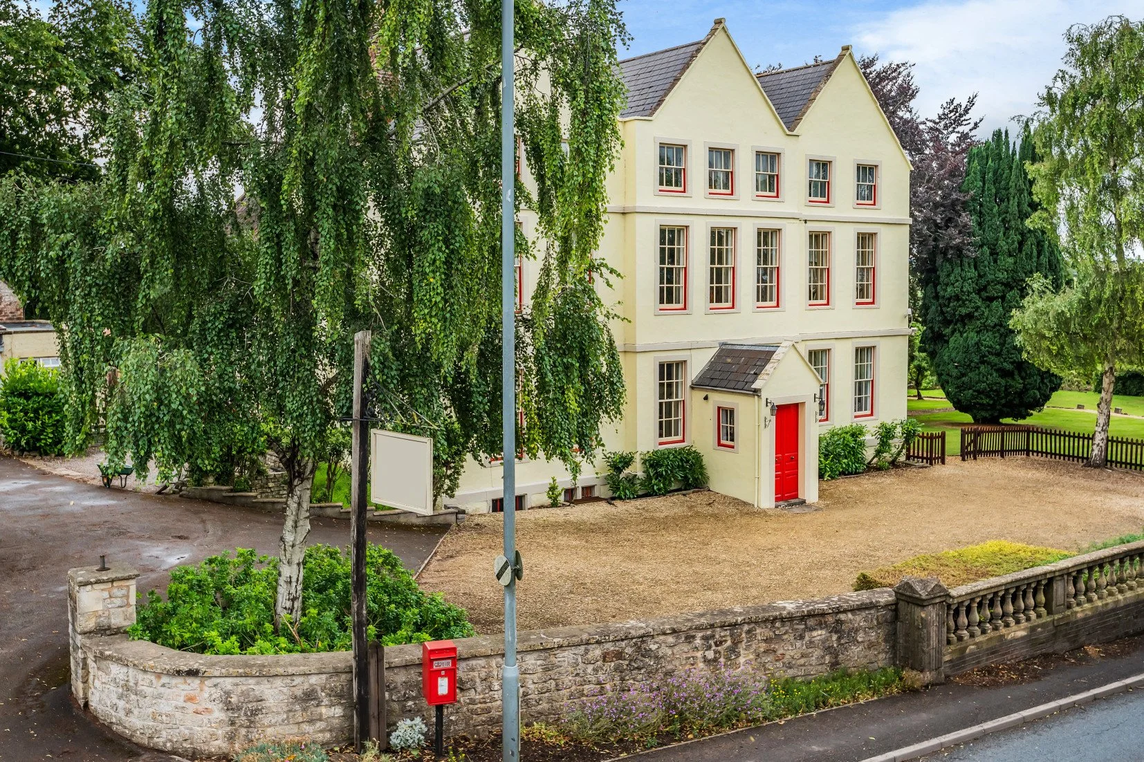 Manor Front